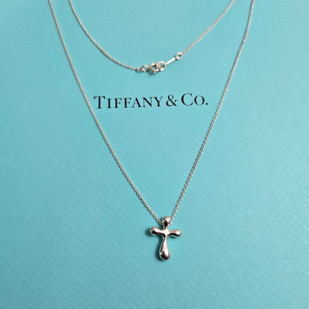 Tiffany & Co. Elsa Peretti Cross Pendant on 16" Chain - Picture 2 of 4